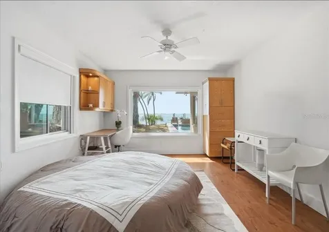 3127 Bay Shore Road Sarasota FL 34234