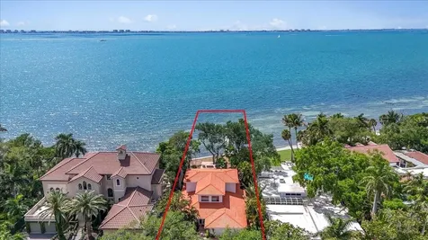 3127 Bay Shore Road Sarasota FL 34234