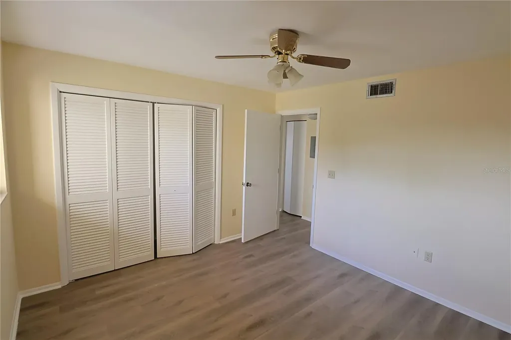 2515 Bayshore Gardens Parkway Bradenton FL 34207