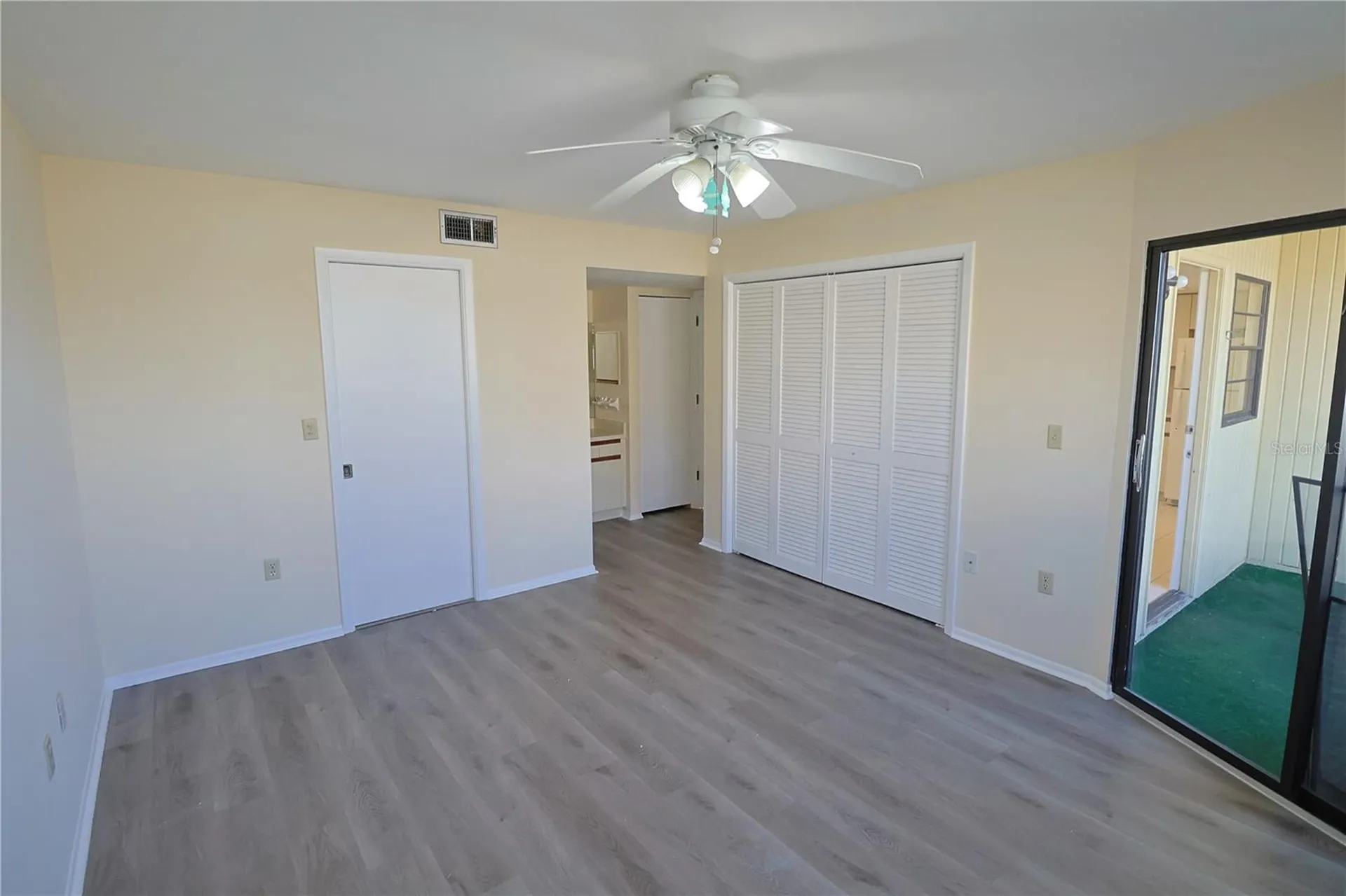 2515 Bayshore Gardens Parkway Bradenton FL 34207