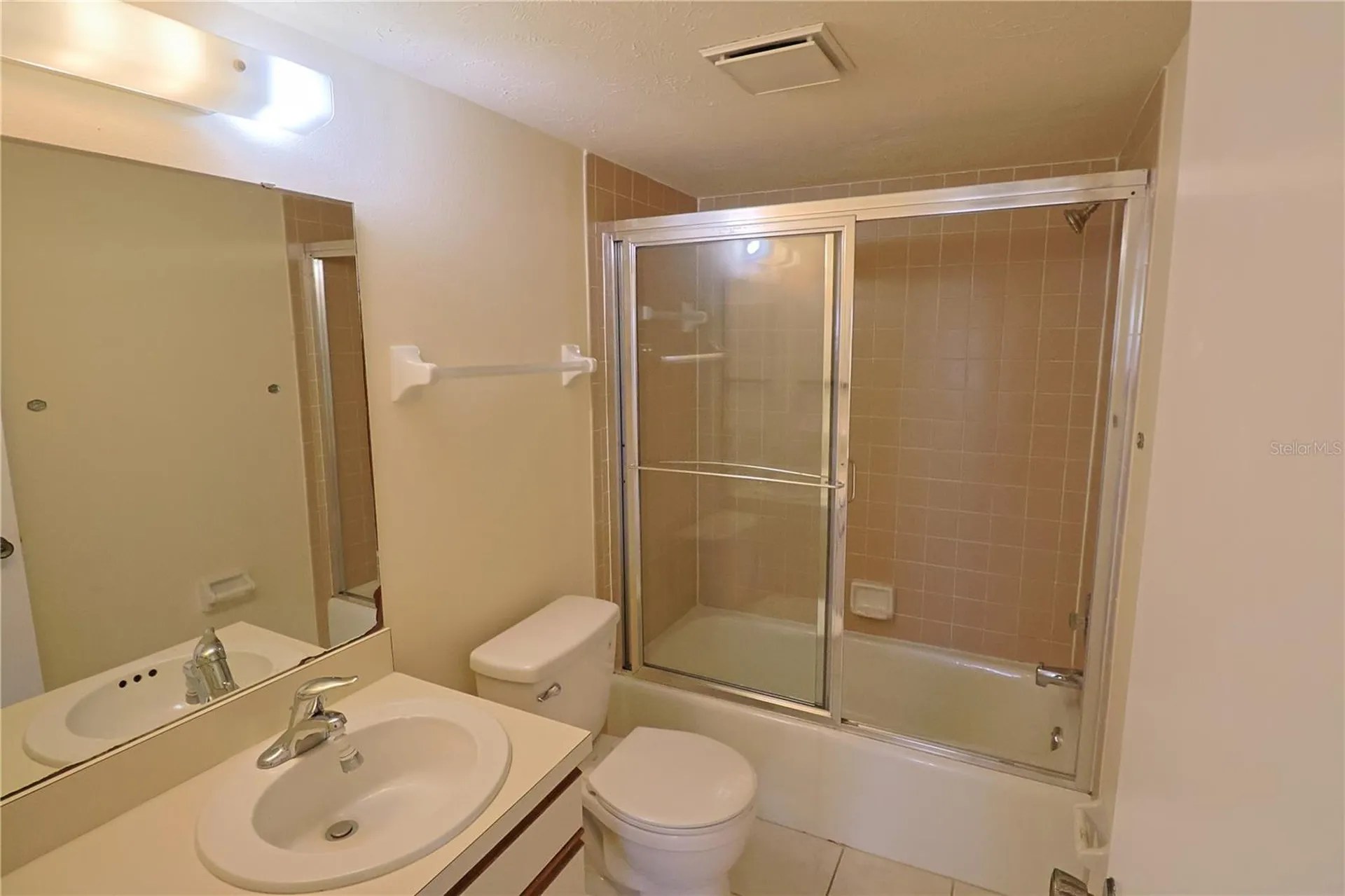2515 Bayshore Gardens Parkway Bradenton FL 34207