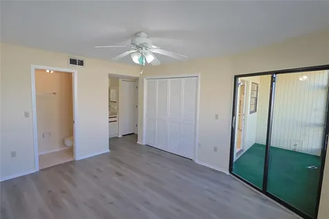 2515 Bayshore Gardens Parkway Bradenton FL 34207