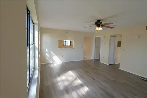 2515 Bayshore Gardens Parkway Bradenton FL 34207