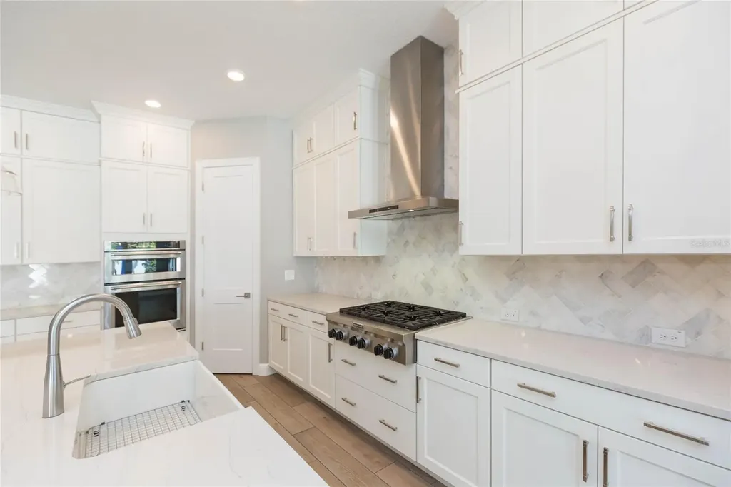 3621 W De Leon Street Tampa FL 33609