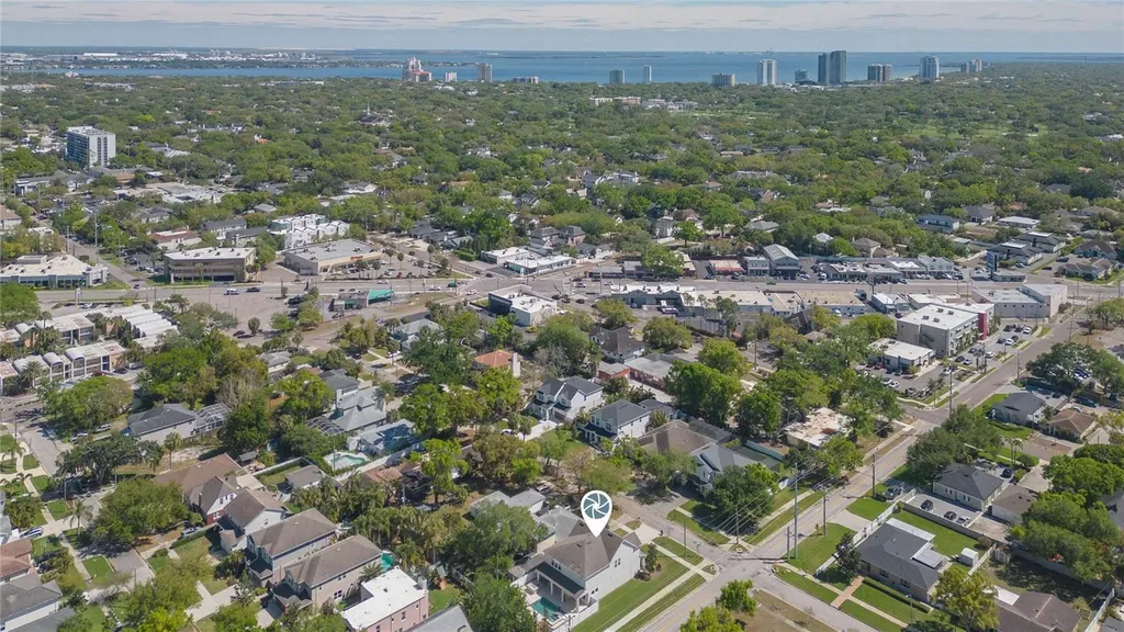 3621 W De Leon Street Tampa FL 33609