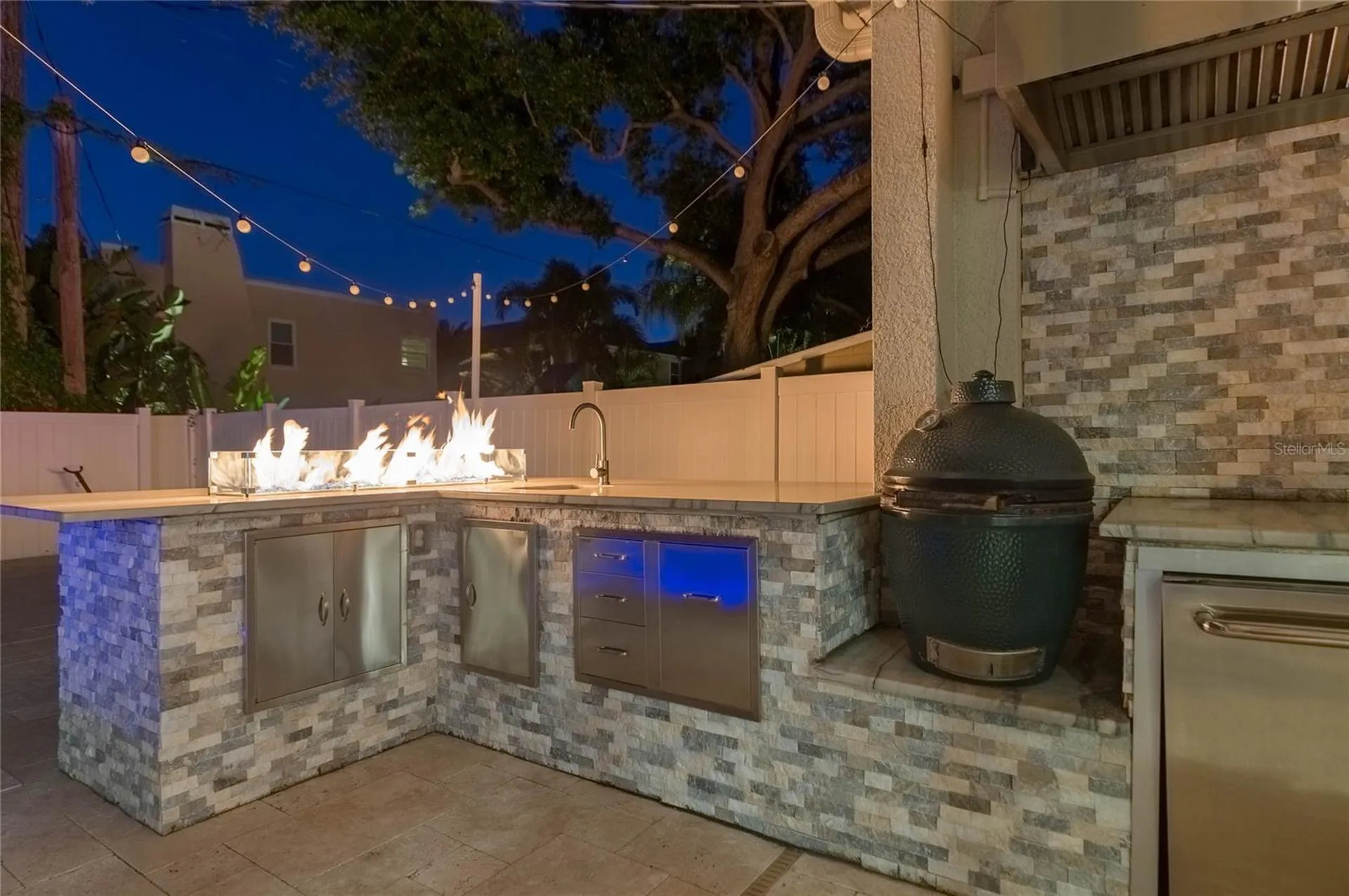 3621 W De Leon Street Tampa FL 33609