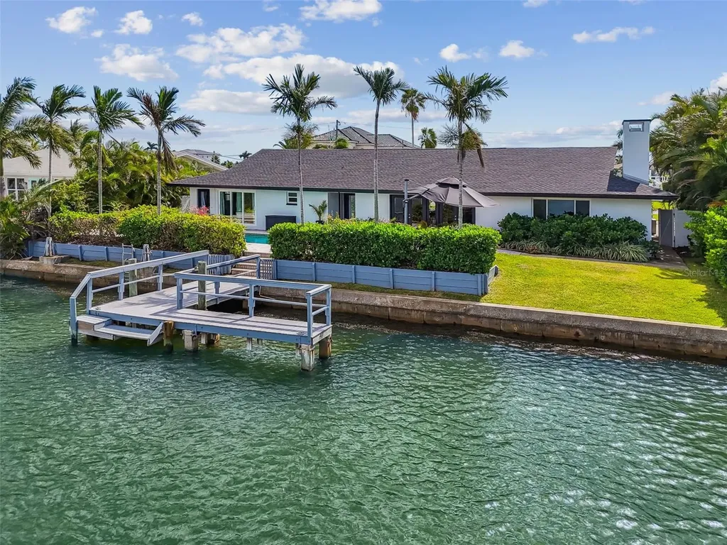 221 Howard Drive Belleair Beach FL 33786