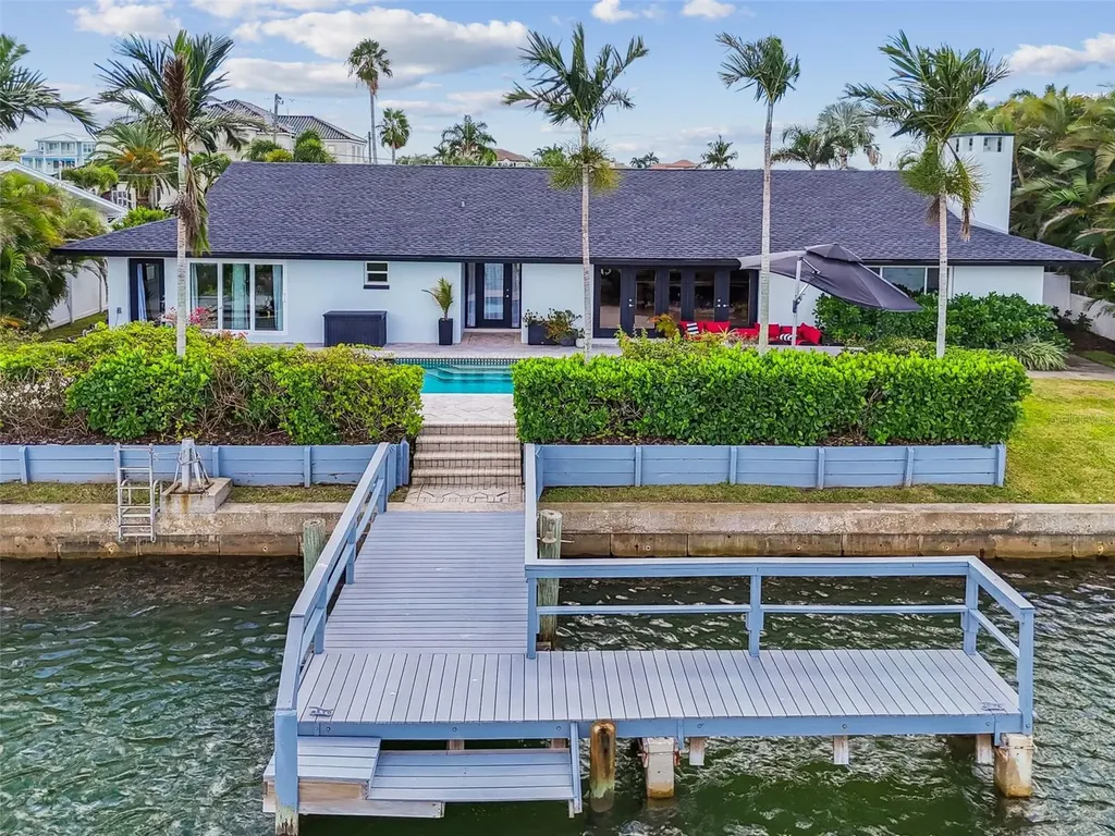 221 Howard Drive Belleair Beach FL 33786