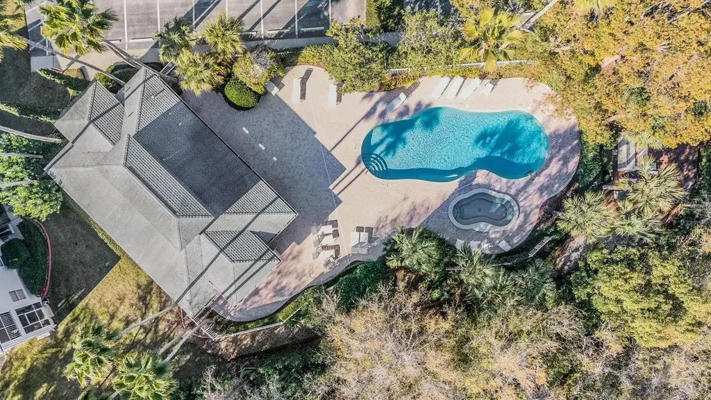 1827 Hammocks Avenue Lutz FL 33549