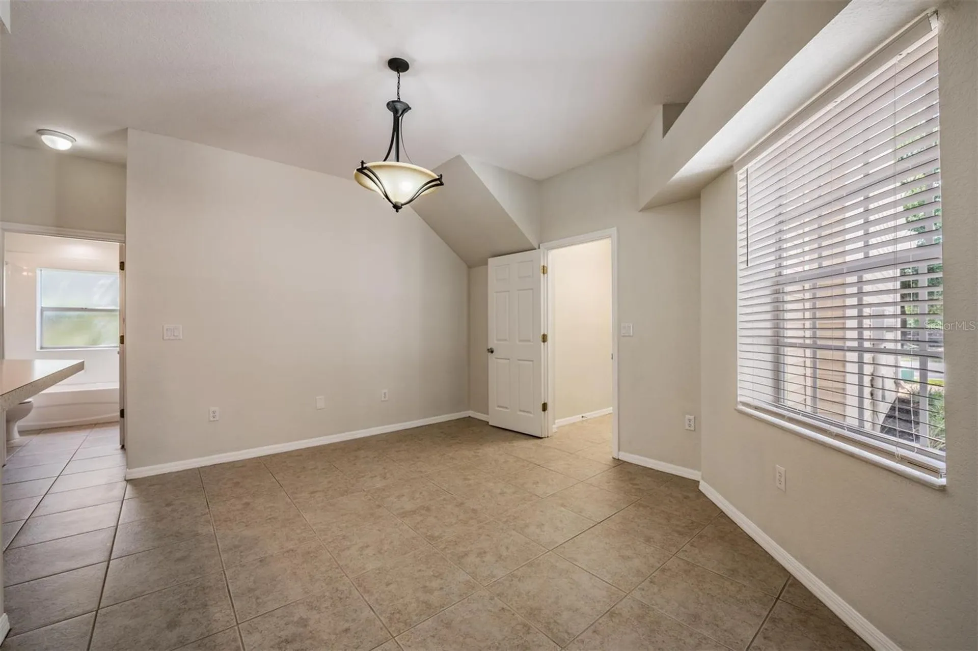 1827 Hammocks Avenue Lutz FL 33549