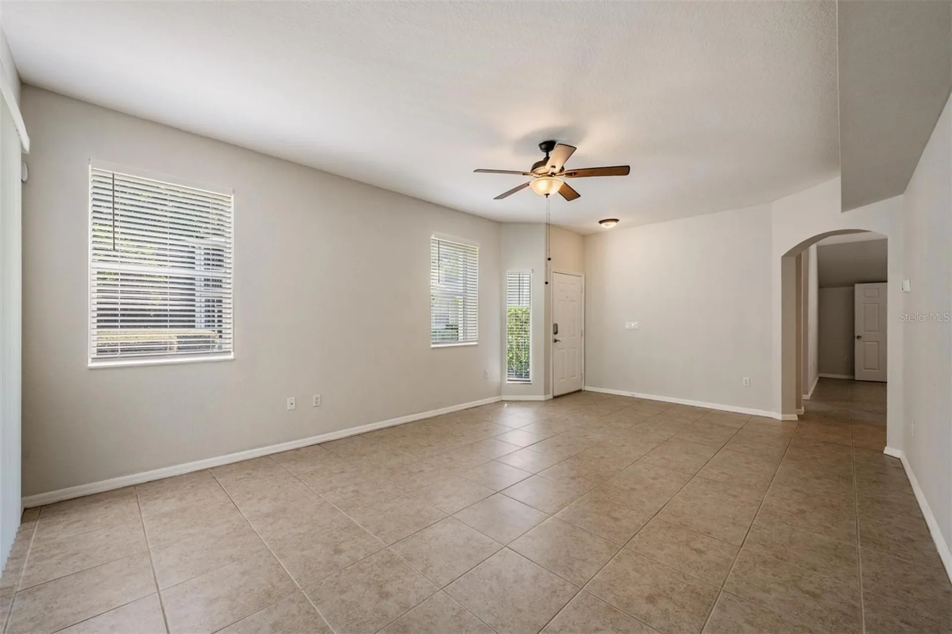 1827 Hammocks Avenue Lutz FL 33549