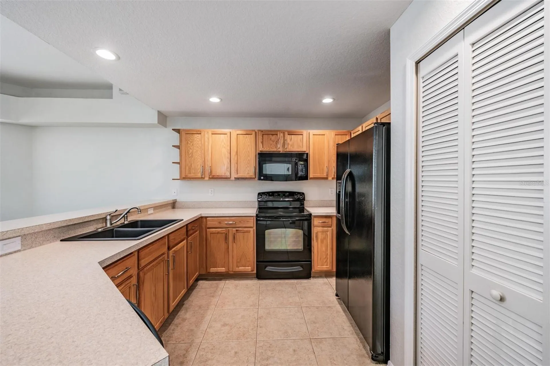 1827 Hammocks Avenue Lutz FL 33549