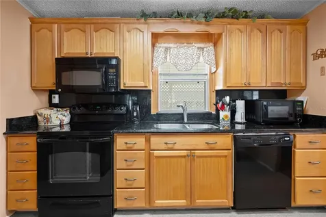 36853 Jodi Avenue Zephyrhills FL 33542