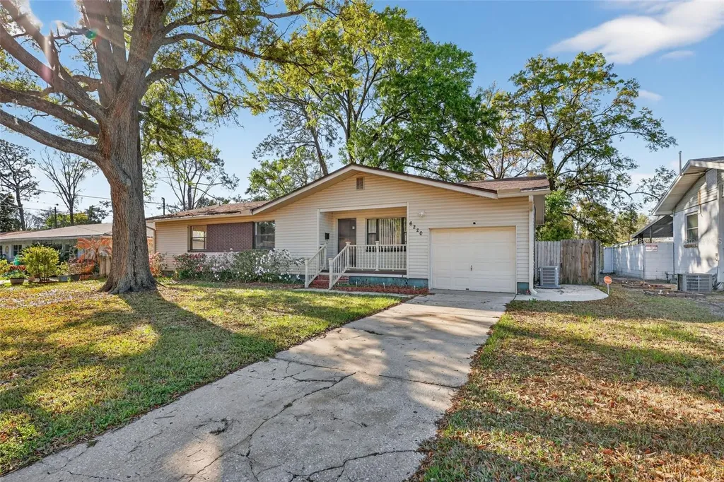 6220 Graves Street Jacksonville FL 32210