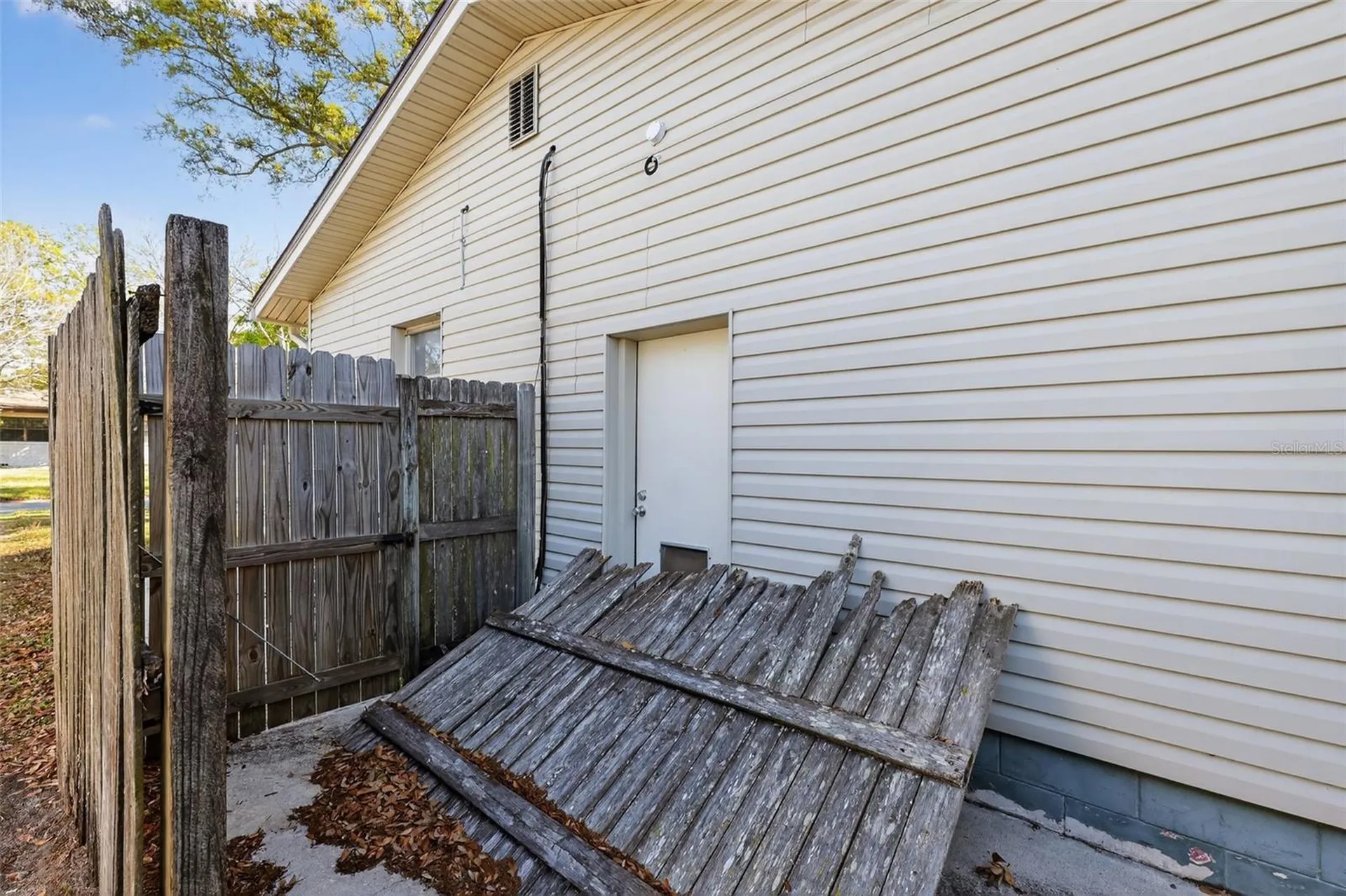 6220 Graves Street Jacksonville FL 32210