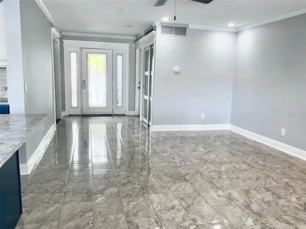 6317 Wisteria Lane Apollo Beach FL 33572