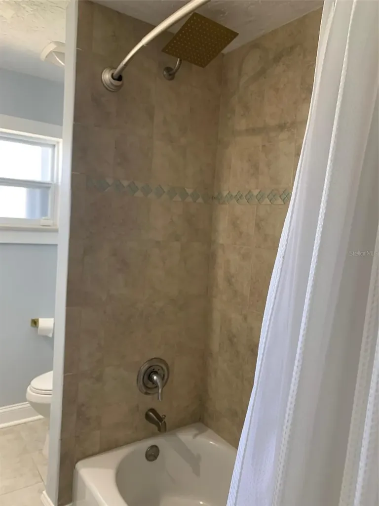 6317 Wisteria Lane Apollo Beach FL 33572