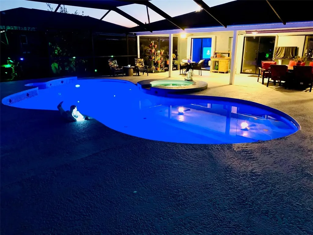 6317 Wisteria Lane Apollo Beach FL 33572