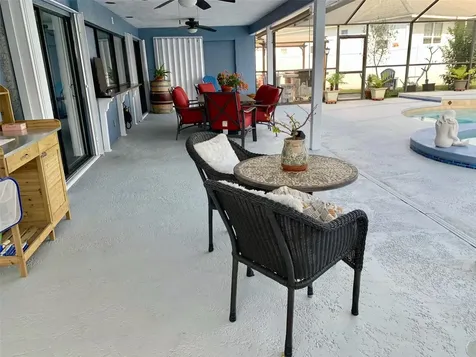 6317 Wisteria Lane Apollo Beach FL 33572
