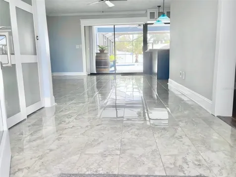 6317 Wisteria Lane Apollo Beach FL 33572