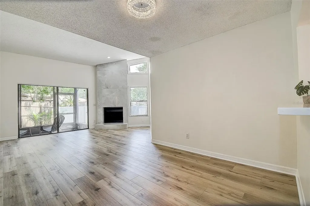 215 Lighthouse Court Safety Harbor FL 34695