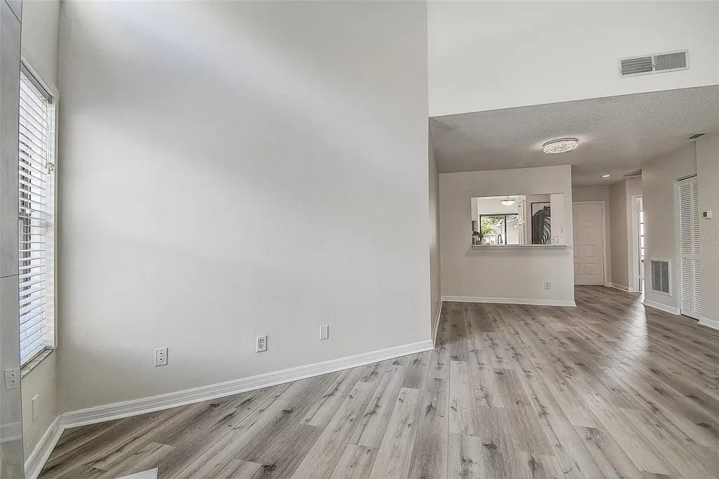 215 Lighthouse Court Safety Harbor FL 34695