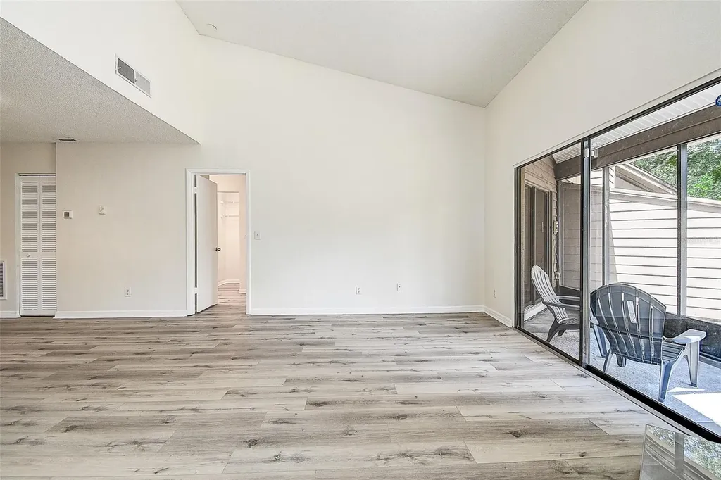 215 Lighthouse Court Safety Harbor FL 34695