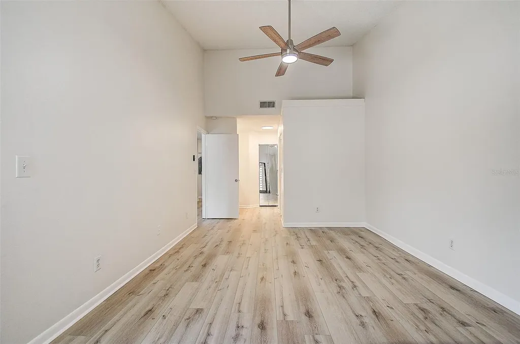 215 Lighthouse Court Safety Harbor FL 34695