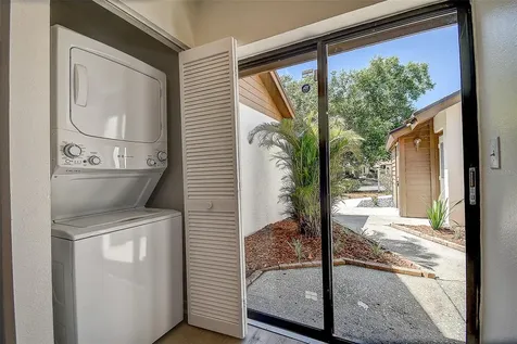 215 Lighthouse Court Safety Harbor FL 34695