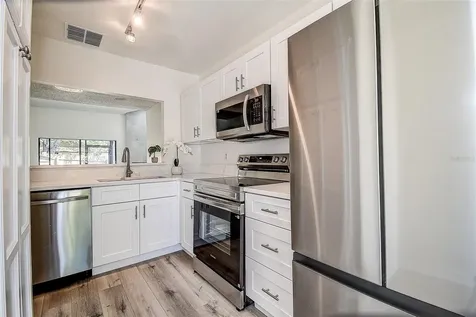 215 Lighthouse Court Safety Harbor FL 34695