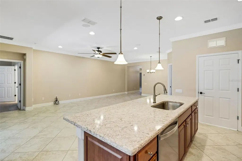 224 Granada Lane Davenport FL 33837