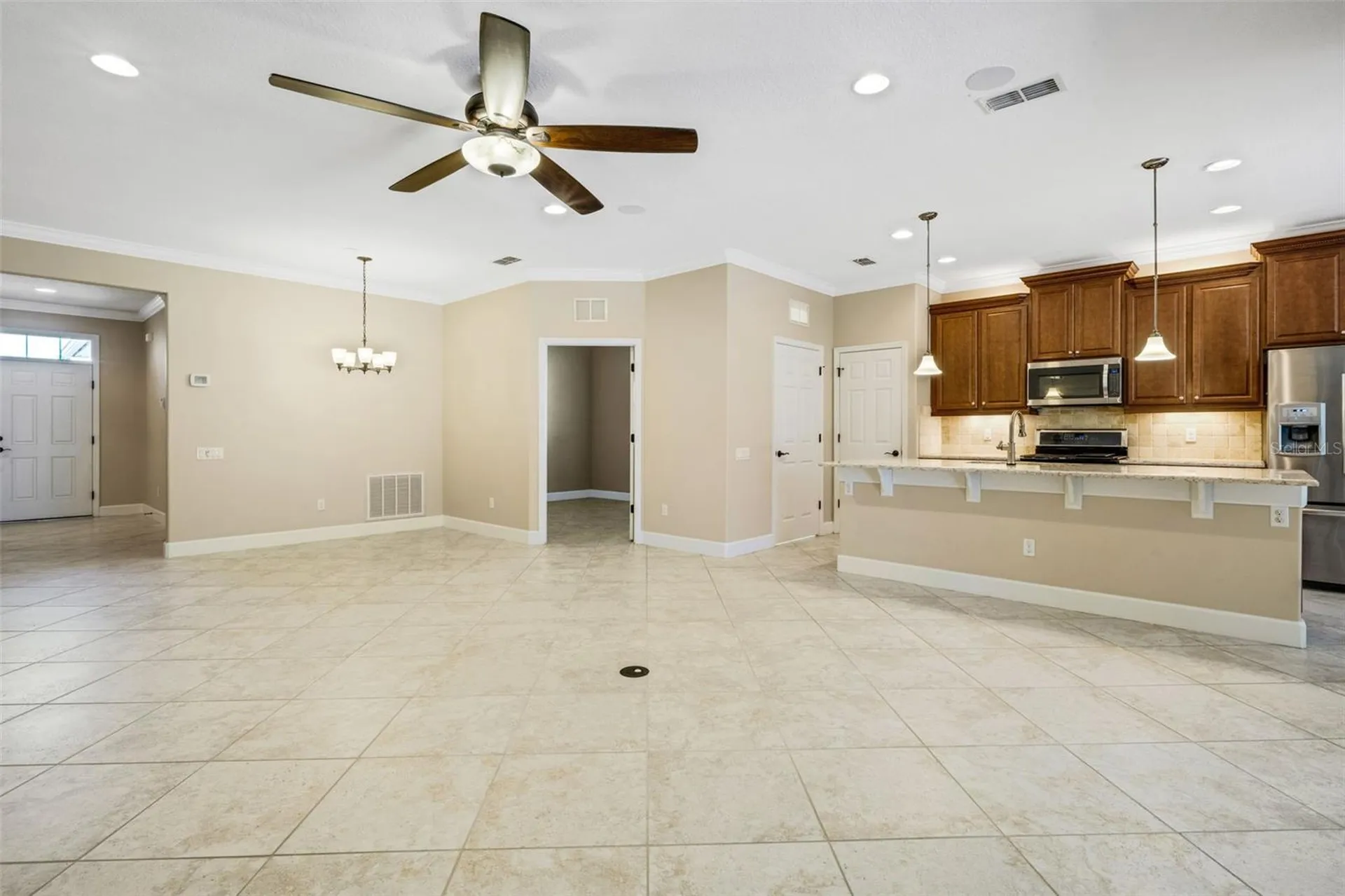 224 Granada Lane Davenport FL 33837