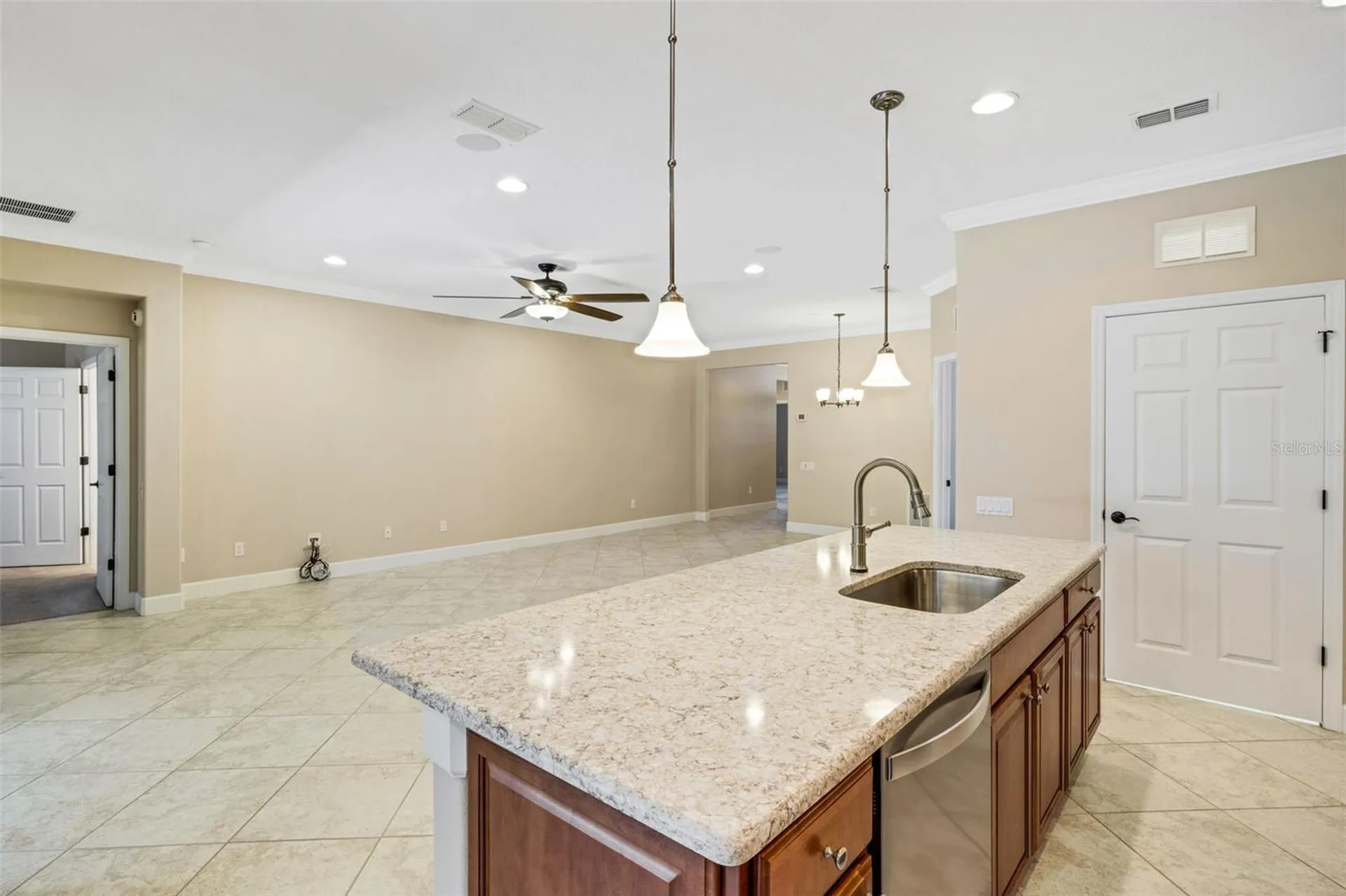 224 Granada Lane Davenport FL 33837