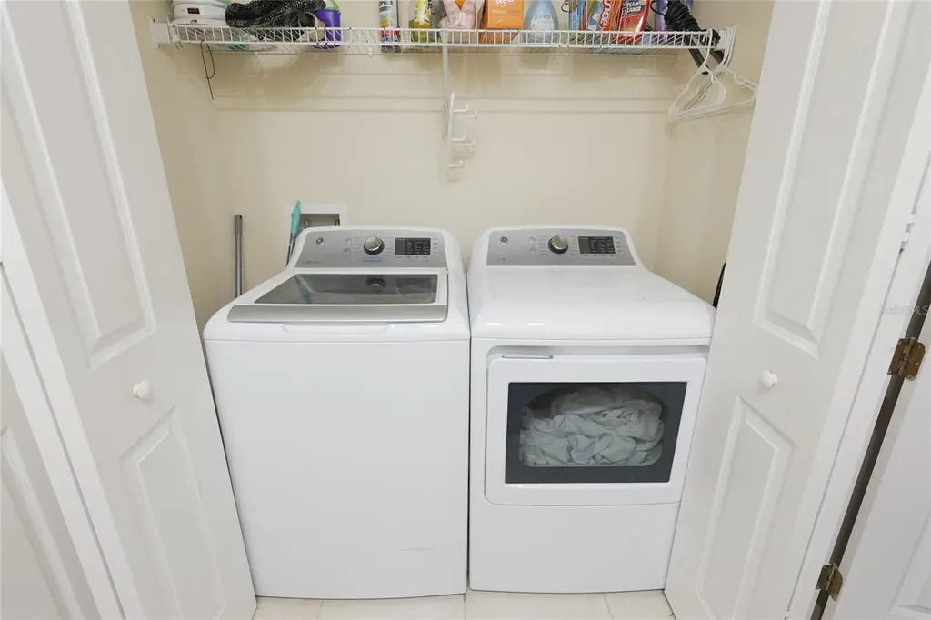 2082 Chatham Place Drive Orlando FL 32824