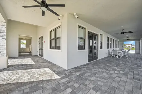 20357 NW 4th Path Miami FL 33169