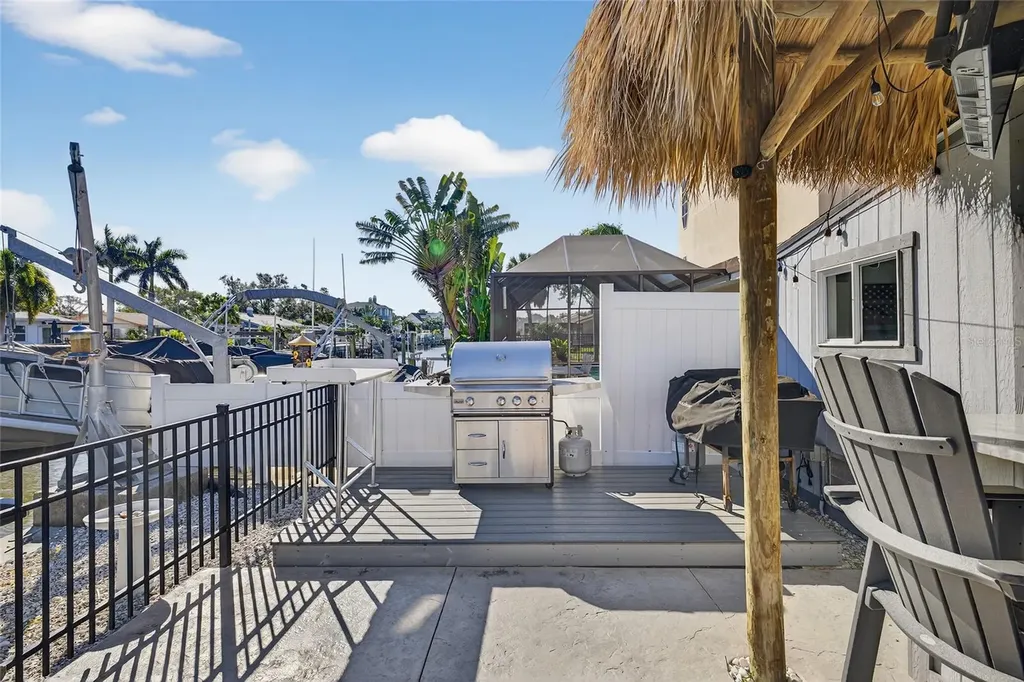2171 Lagoon Drive Dunedin FL 34698