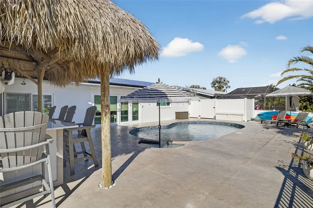 2171 Lagoon Drive Dunedin FL 34698
