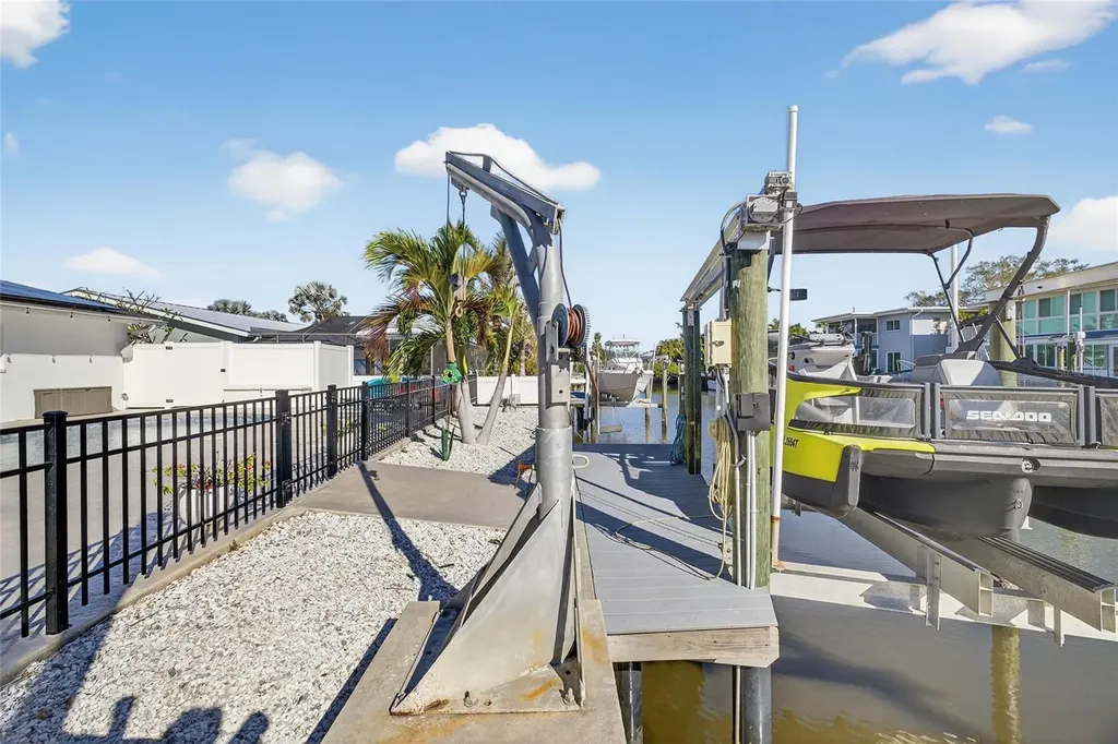 2171 Lagoon Drive Dunedin FL 34698
