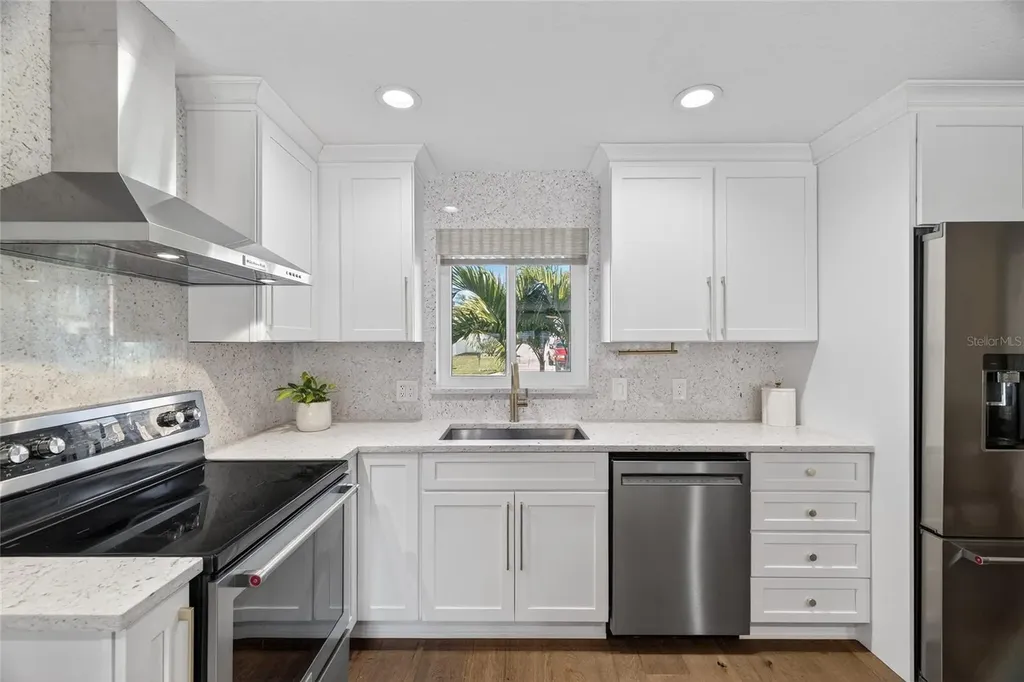 2171 Lagoon Drive Dunedin FL 34698