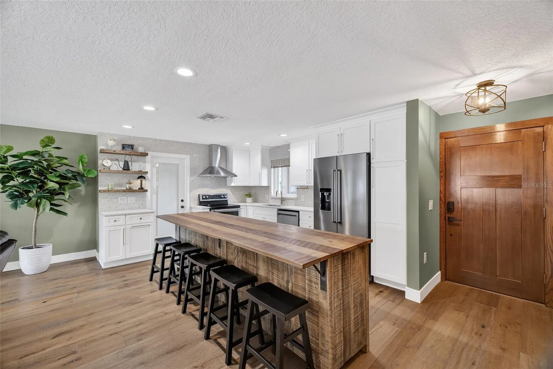 2171 Lagoon Drive Dunedin FL 34698