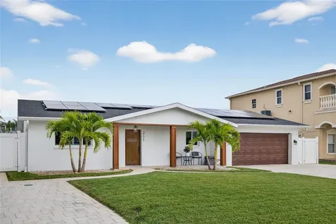 2171 Lagoon Drive Dunedin FL 34698