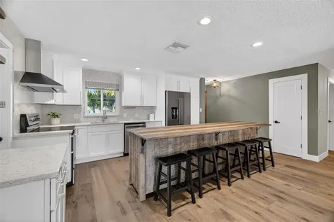 2171 Lagoon Drive Dunedin FL 34698