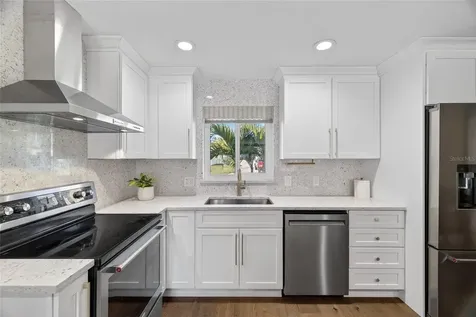 2171 Lagoon Drive Dunedin FL 34698