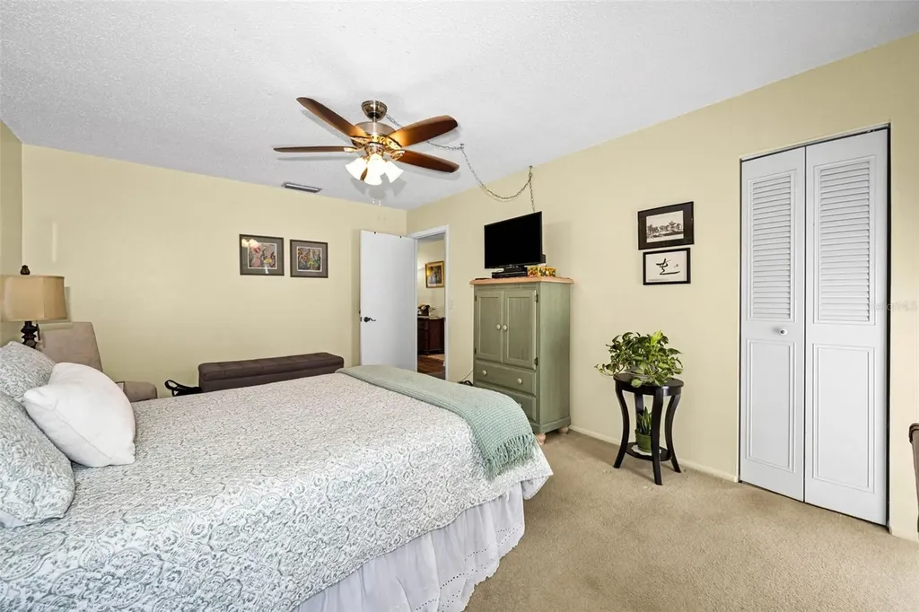 219 Elmwood Circle Seminole FL 33777