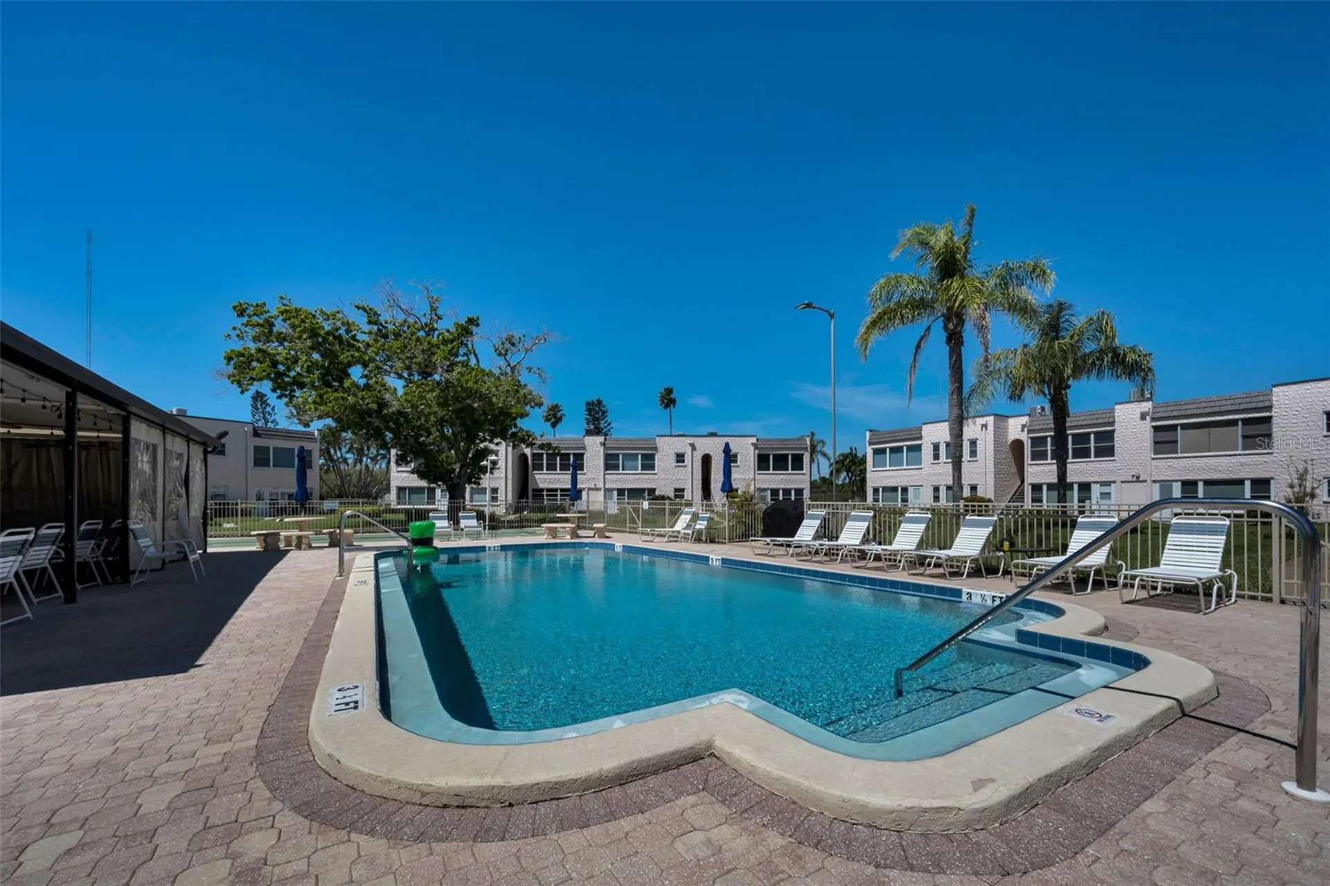 219 Elmwood Circle Seminole FL 33777