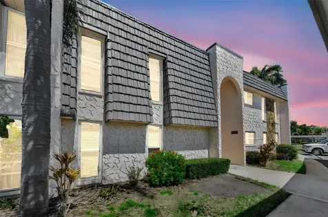 219 Elmwood Circle Seminole FL 33777