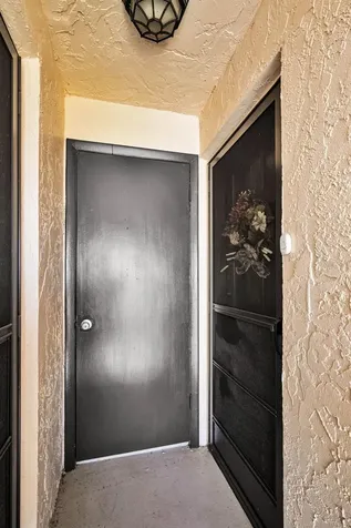 219 Elmwood Circle Seminole FL 33777