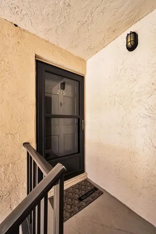 219 Elmwood Circle Seminole FL 33777