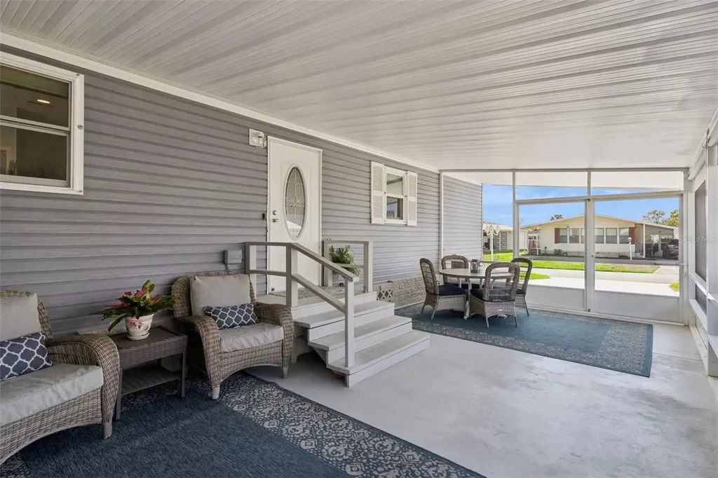 8568 Breeze Hill Drive Lake Wales FL 33898