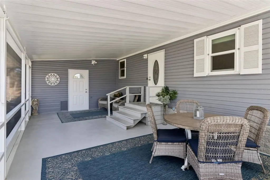 8568 Breeze Hill Drive Lake Wales FL 33898